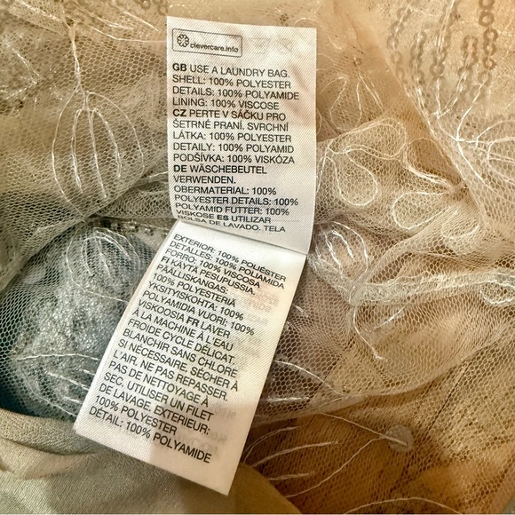 Paris Atelier - by & Other Stories Ethereal Beige Floral Lace Blouse with Sequin - Picture 7 of 10